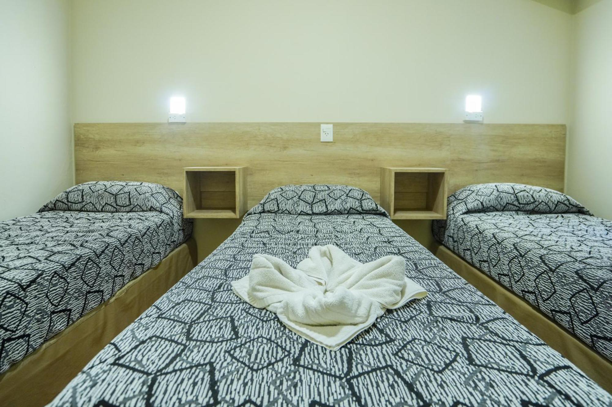 Tangoinn Hostel Downtown سان كارلوس دي باريلوتشي الغرفة الصورة