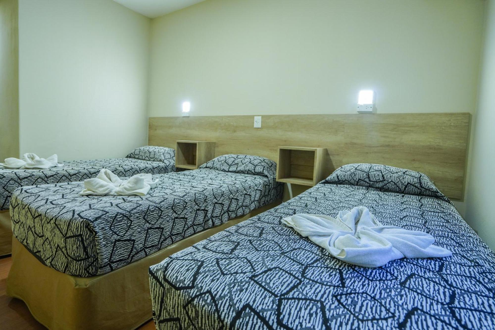 Tangoinn Hostel Downtown سان كارلوس دي باريلوتشي الغرفة الصورة
